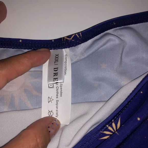 🎉HP 🎉 Universe Bikini Bottom Size 14 - Picture 2 of 8